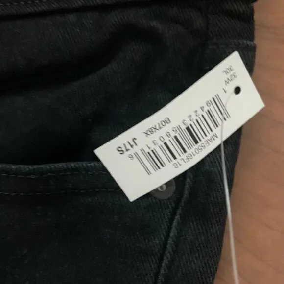 NWT Amazon Essentials Straight Jeans - Picture 4 of 5